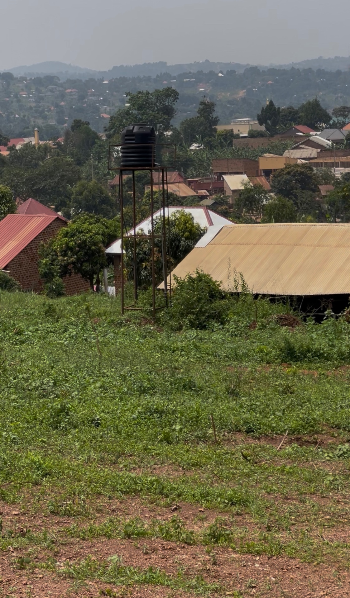 Namusera — Hoima Road